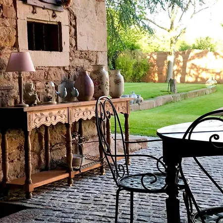 Holiday home Domaine Lapromise