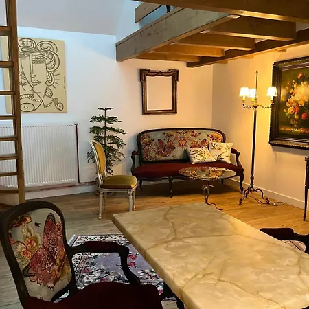 Holiday home Domaine Lapromise *