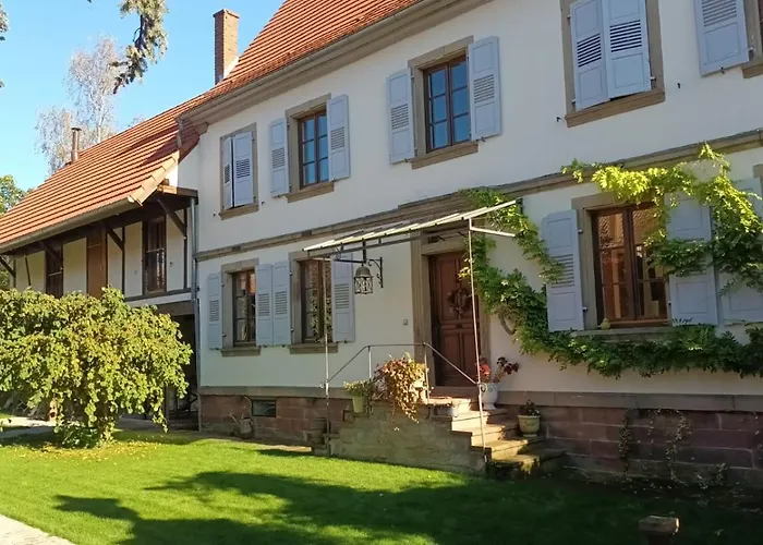 Semesterbostad Domaine Lapromise